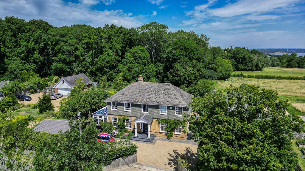 Main image of property: Garden With Countryside Views In Wallcrouch