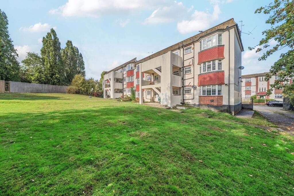 Apartment in London - View 4