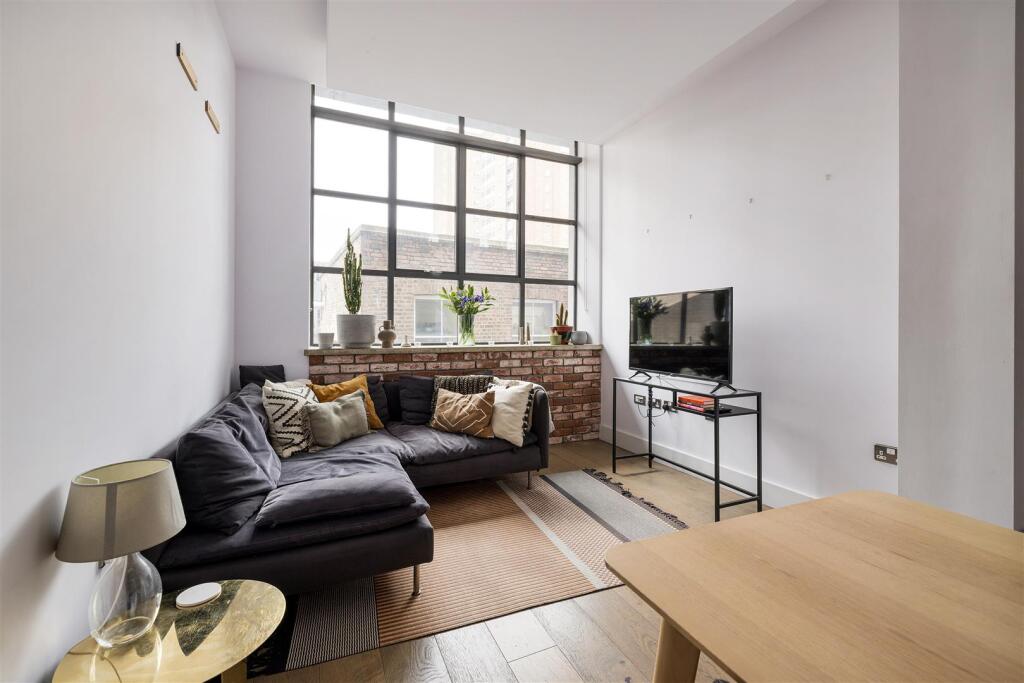 Main image of property: Chatham Place, London