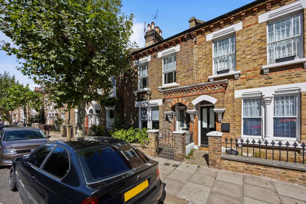 House in London - View 4