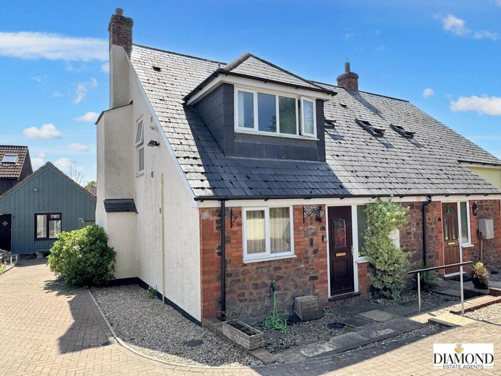 2-bed semi-detached on Lea Road, Tiverton, EX16, £265,000