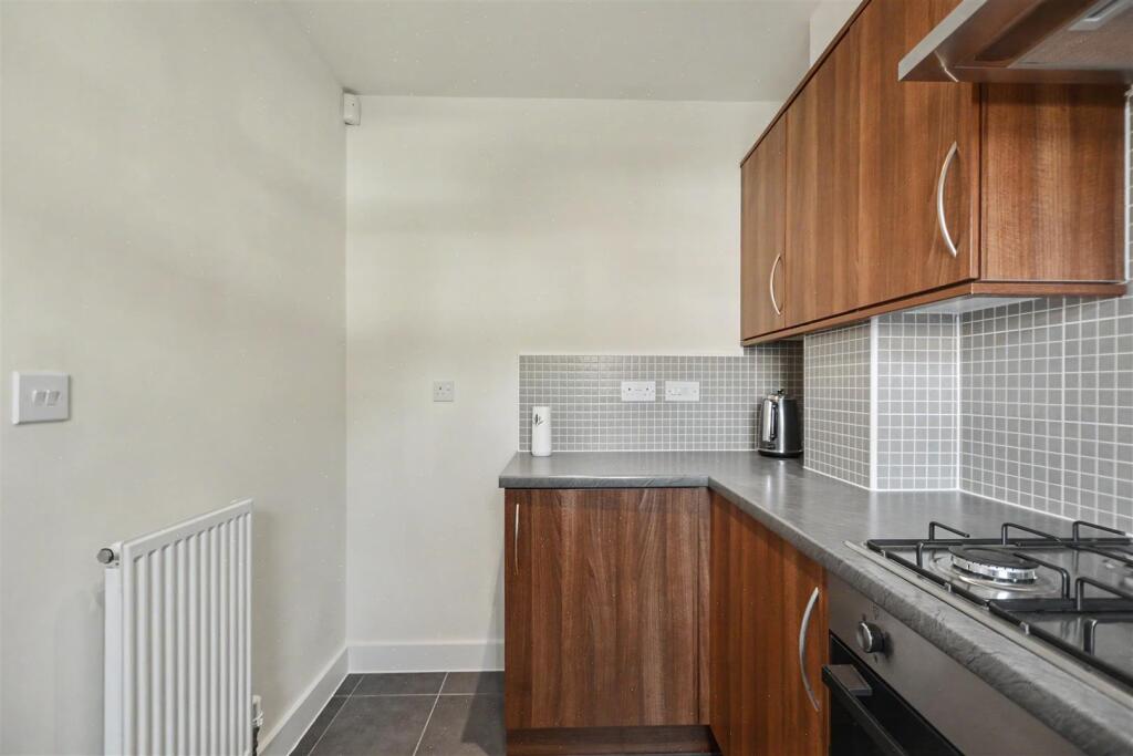 Church Street, Stapleford, Nottingham - View 6