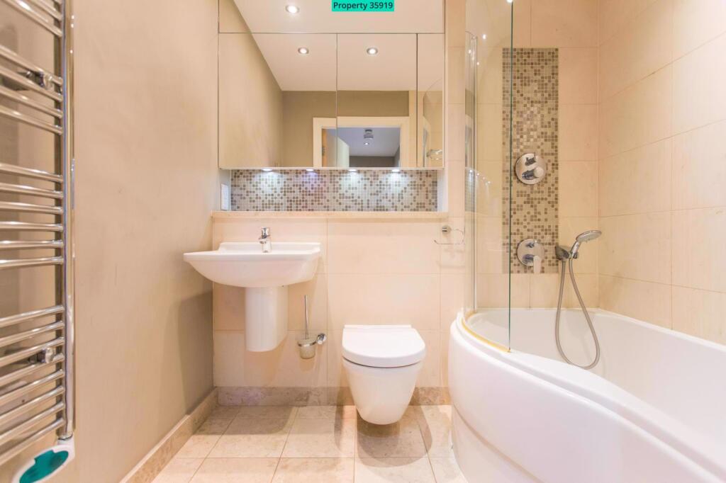 Apartment in Leeds - View 4