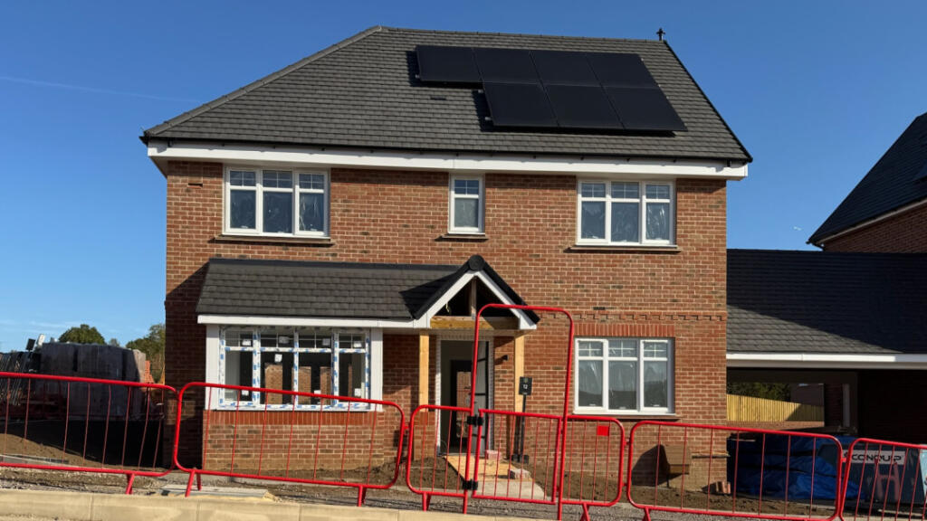 Main image of property: Brickmakers Corner,
Binfield,
Bracknell
Berkshire
RG42 1AN