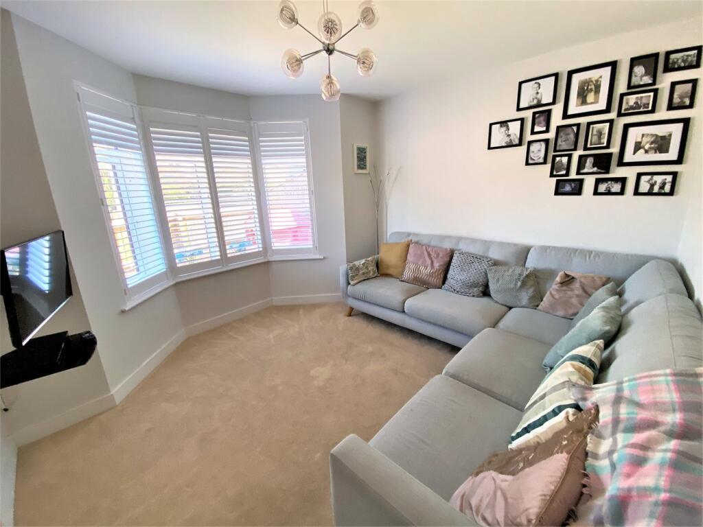 Fernside Road, Poole, BH15 photo 2