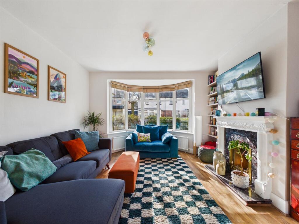 Wellington Avenue, Wellfield, photo 4