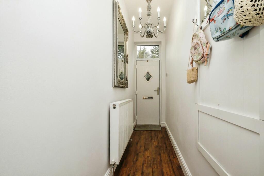 House in Walsall, Leighswood - More