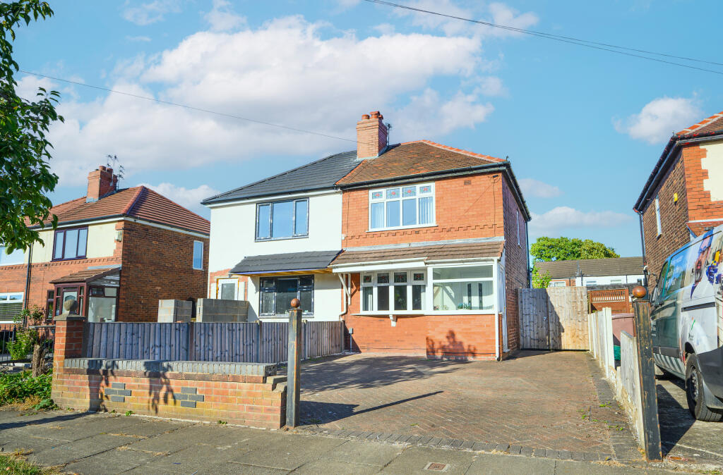 Main image of property: Kenilworth Gardens, Newton-Le-Willows, Merseyside