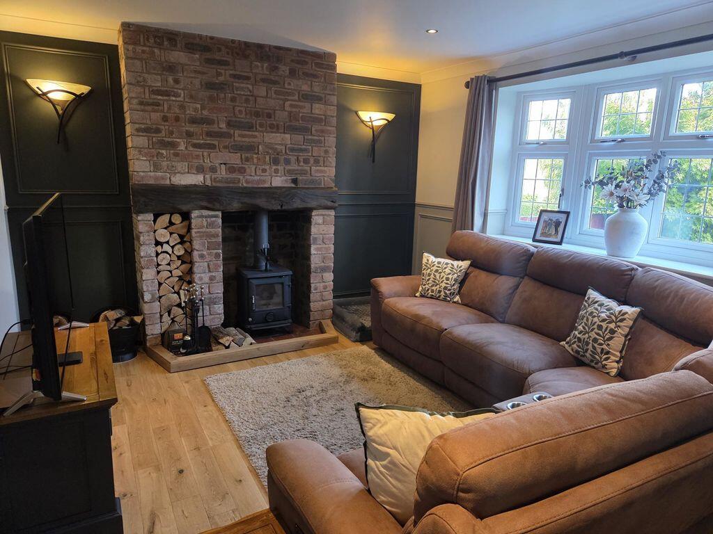 House in Madeley, Hills Lane, Sutton Hill - View 2