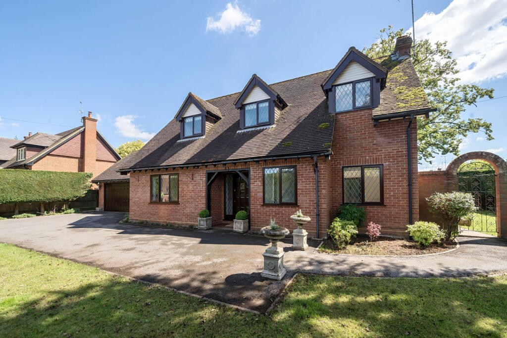 Main image of property: Backsideans, Wargrave, Reading, Berkshire, RG10