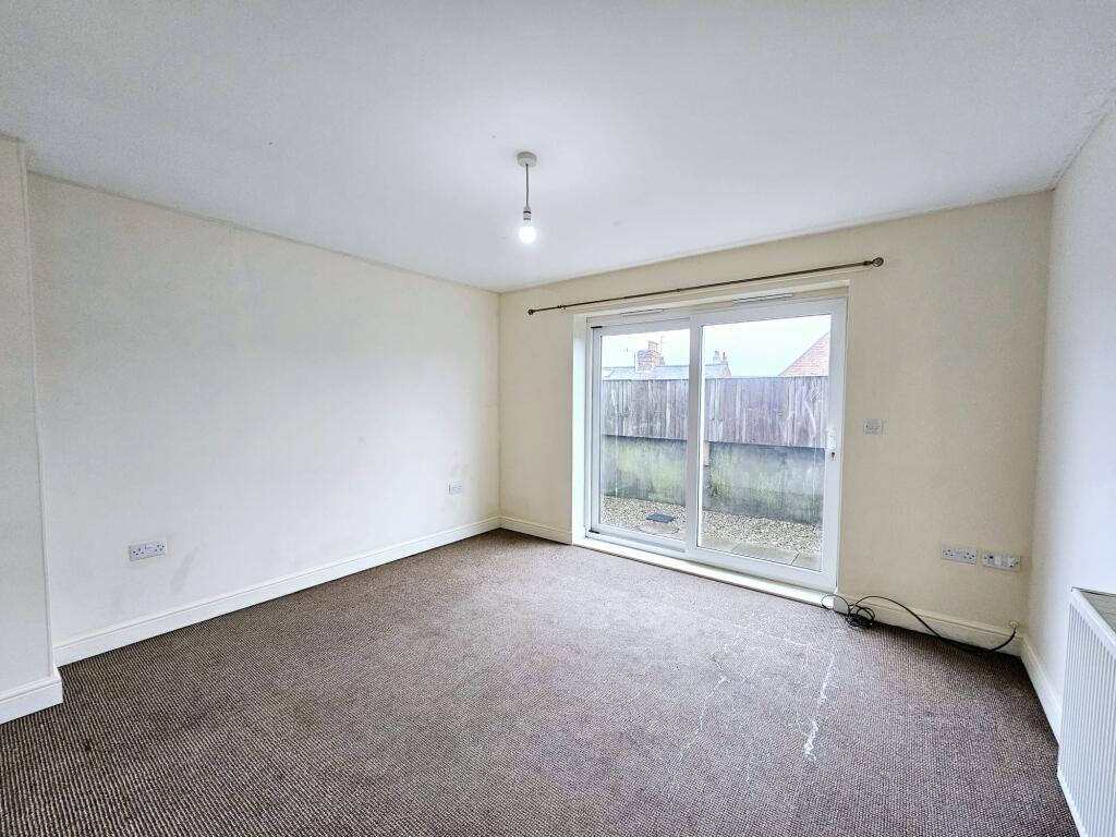 House in Scarborough, Falsgrave - View 2