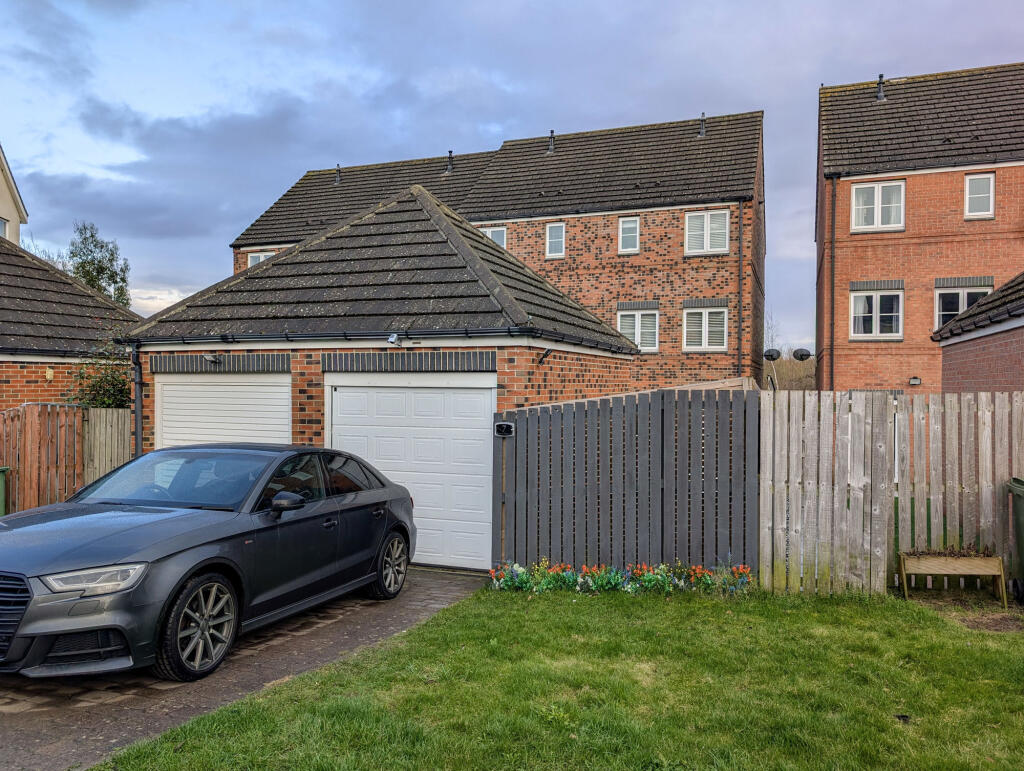 Main image of property: Water Avens Way, Stockton, Stockton-on-Tees, Durham, TS18 3UN
