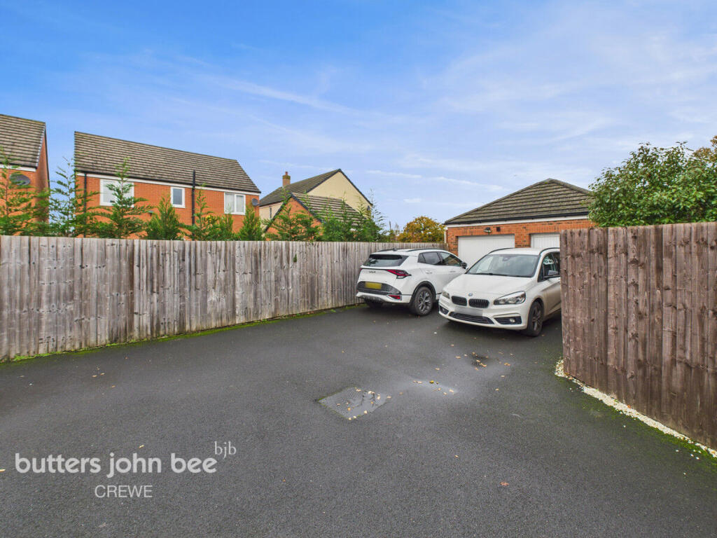 Rosemary Drive, Crewe photo 4