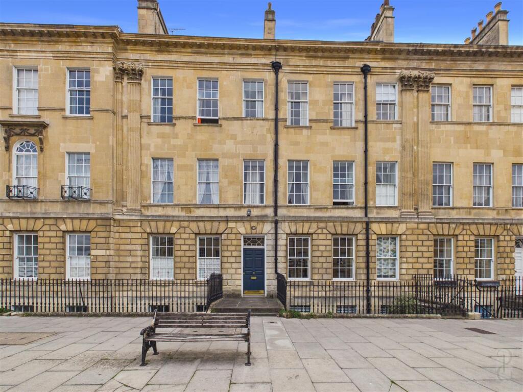 Apartment in Bath