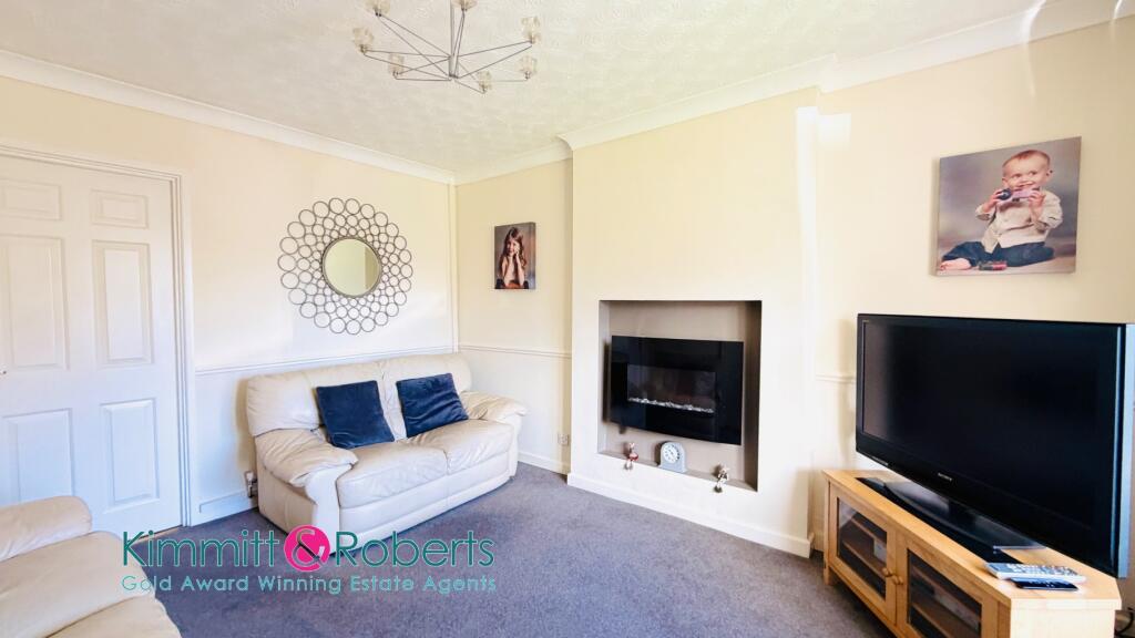 Corby Grove, Peterlee, Durham, SR8 1PY photo 2