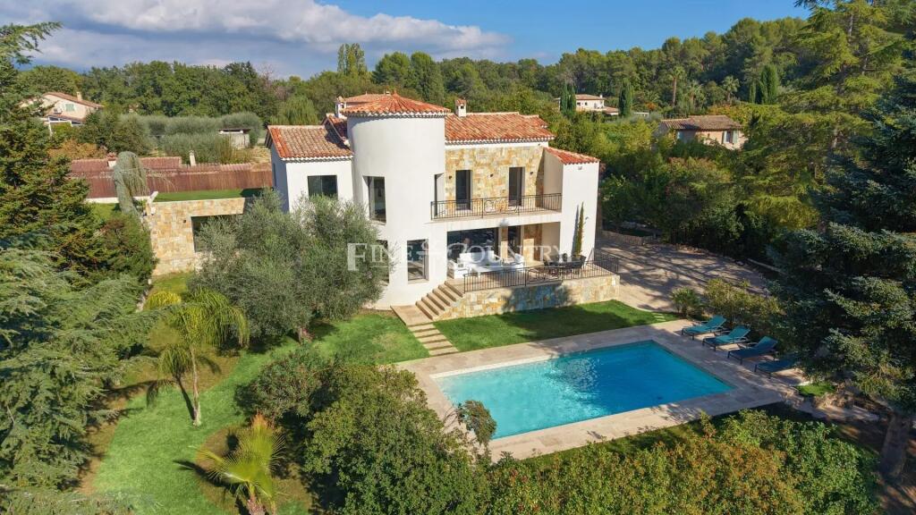 Main image of property: Provence-Alps-Cote d`Azur, Alpes-Maritimes, Chateauneuf De Grasse