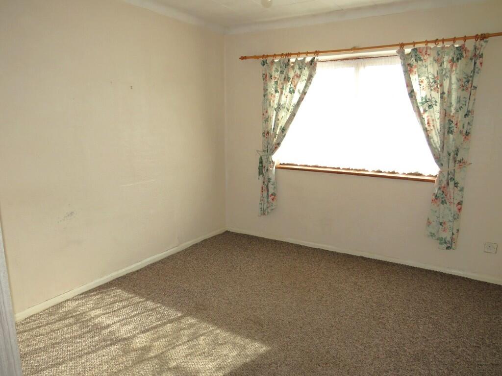 Balfour Road, Little Thurrock, Grays, Essex, RM17 photo 3