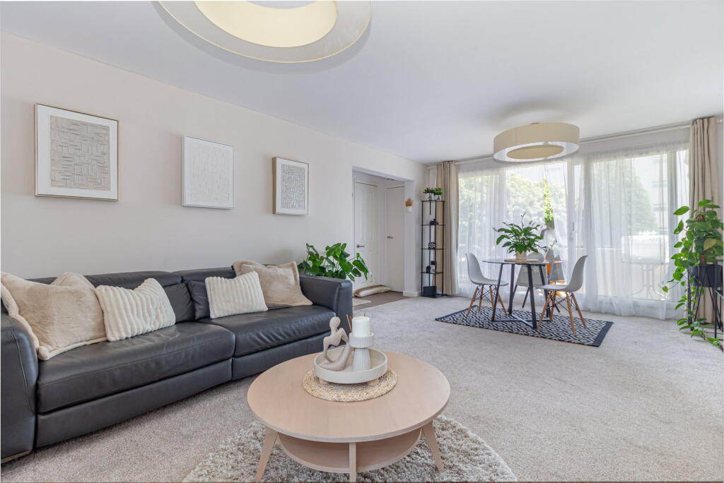 Additional image 3 of Yarningdale, Shirley