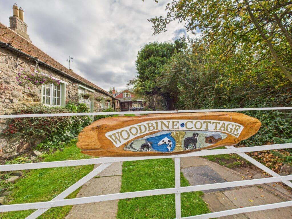 Woodbine Cottage, School Road, Coldingham, TD14 5NS photo 2