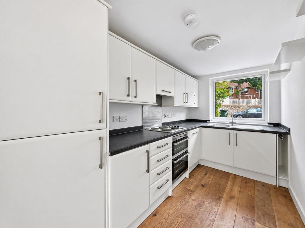 House in Brighton - View 3