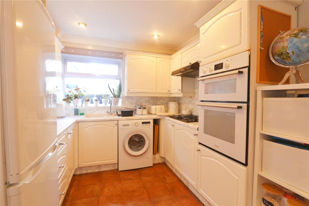 Coppice Walk, Denton, Manchester, Greater Manchester, M34 photo 4