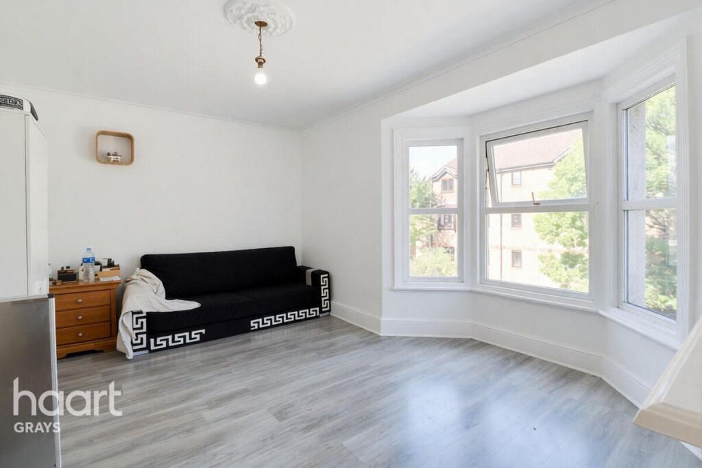 Southland Terrace, Purfleet photo 4