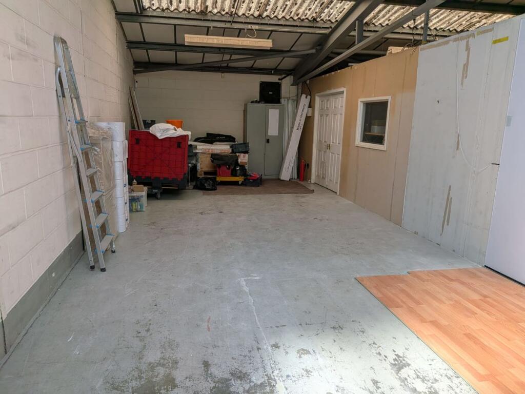 Photo 15