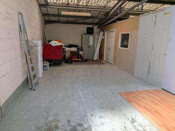 Photo 15