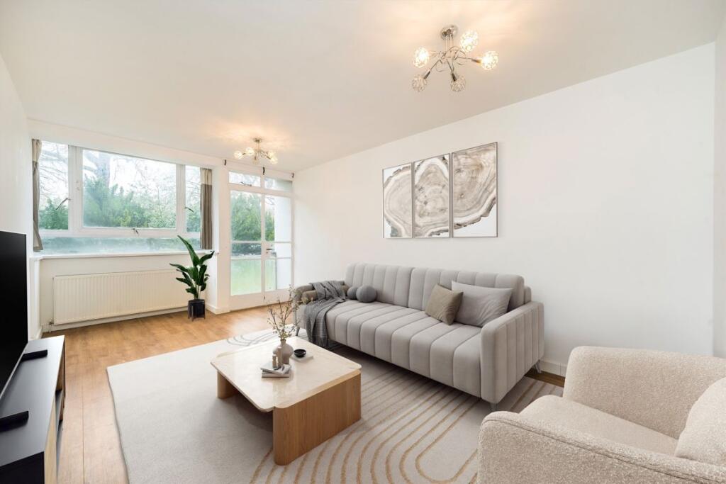 Main image of property: Putney Hill, Putney