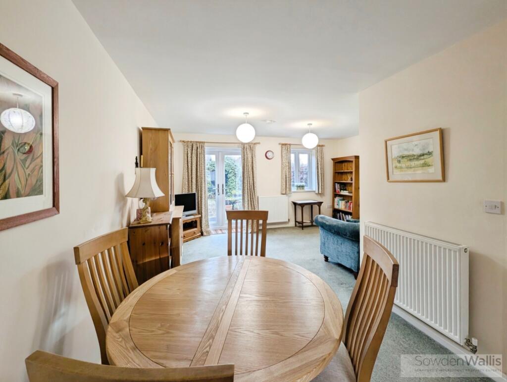 Ross Drive, Stamford photo 2
