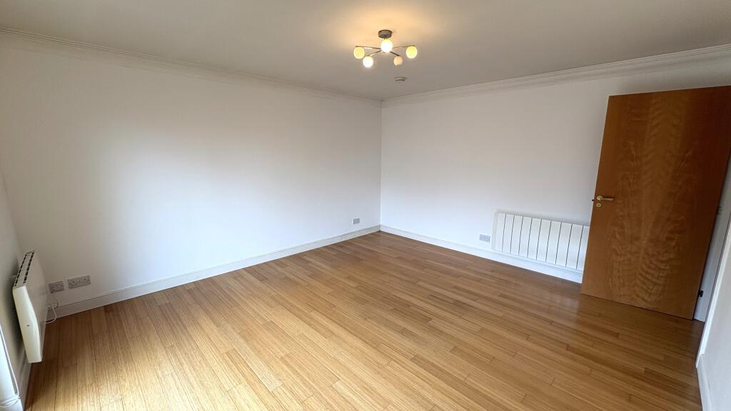 Additional image 2 of Kirk Brae, Cults, Aberdeen, AB15
