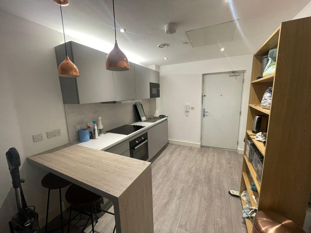Main image of property: 16 Henry Street, Sheffield, South Yorkshire, S3
