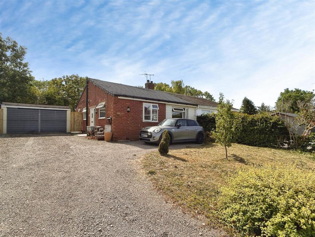 Main image of property: Stratford Road, Honeybourne