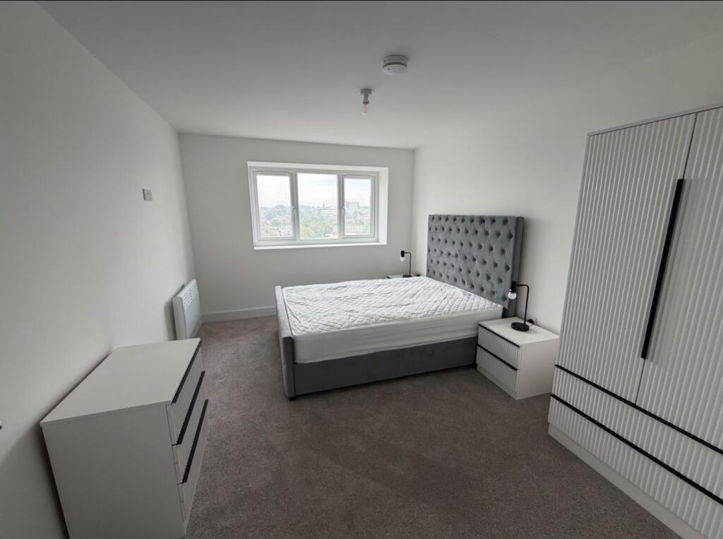 Apartment in Liverpool - View 5