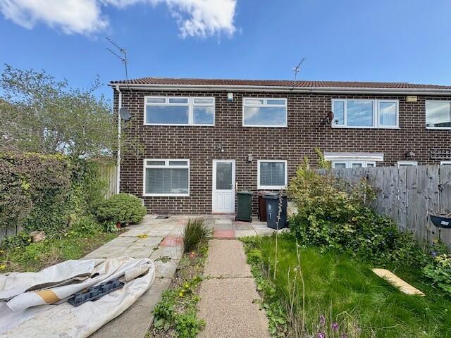 Main image of property: Garth 25, Killingworth, NE12