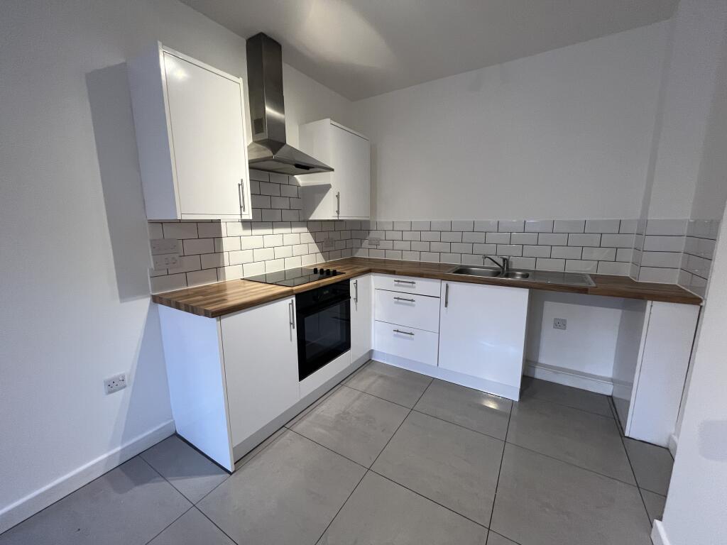 Main image of property: Oxford House, Oxford Street, Kidderminster, DY10