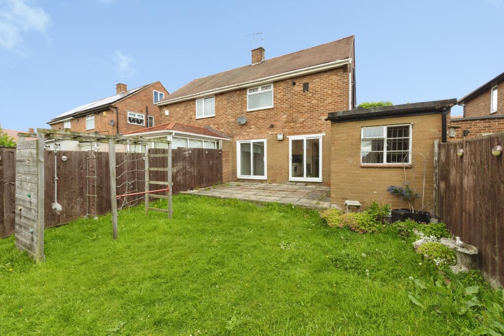 House in North Tyneside, North East - View 4