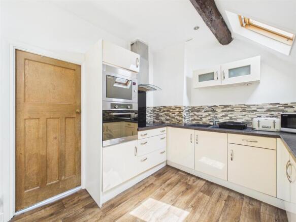 FLAT - THIRD FLOOR KITCHEN