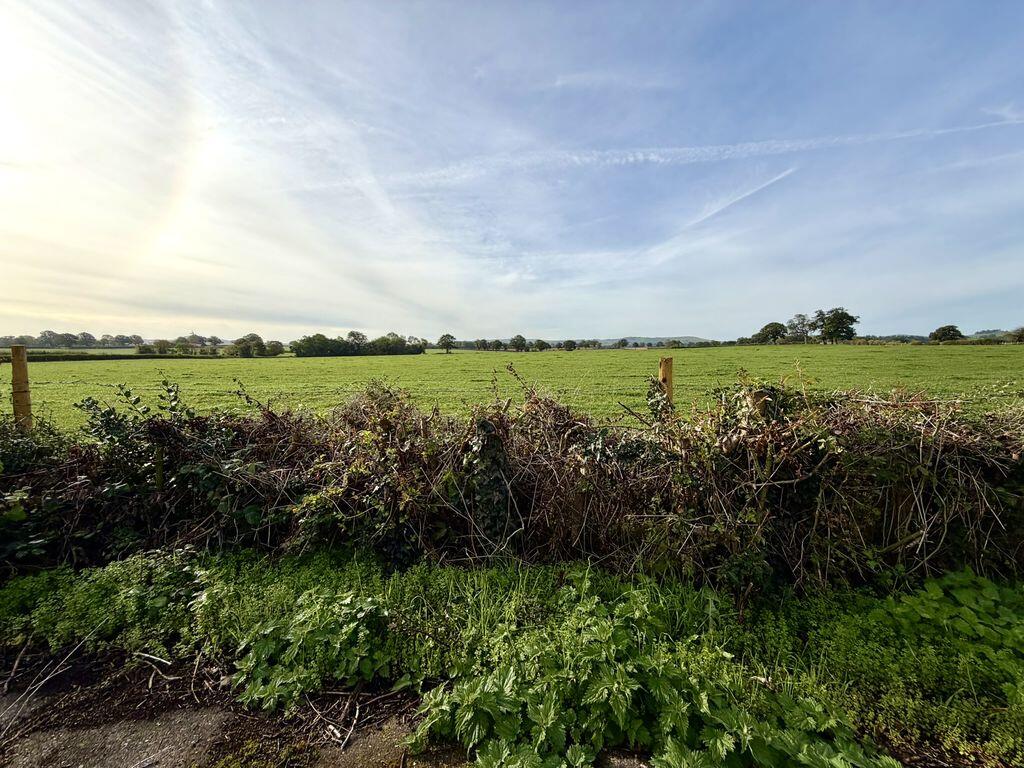 House in Longden, Shropshire - View 5