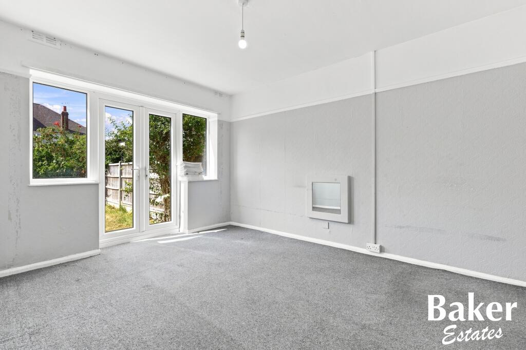 House in Ilford - More