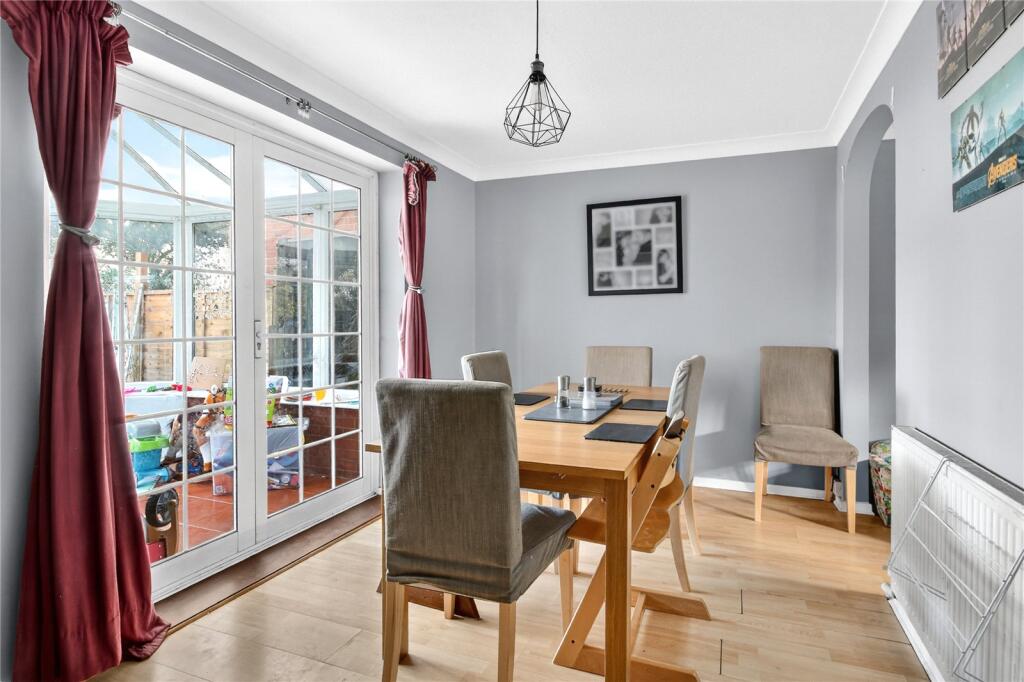 17 Reeds Hill photo 4