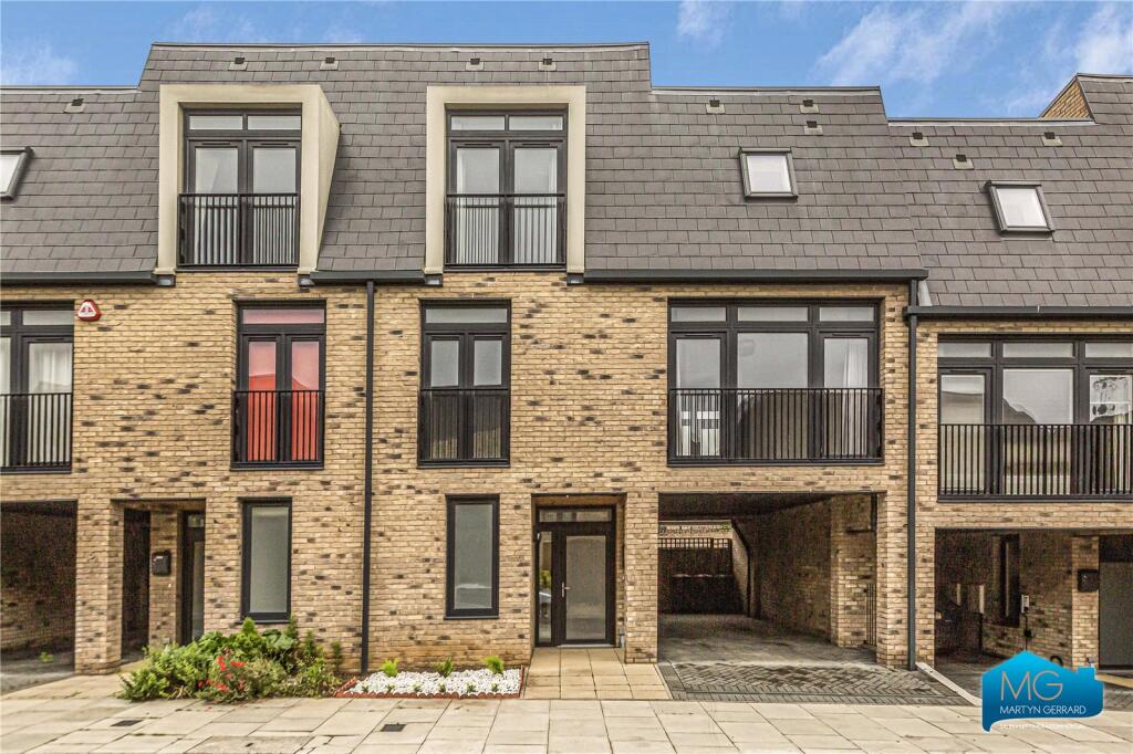 Main image of property: Helios Way, Barnet, Hertfordshire, EN5