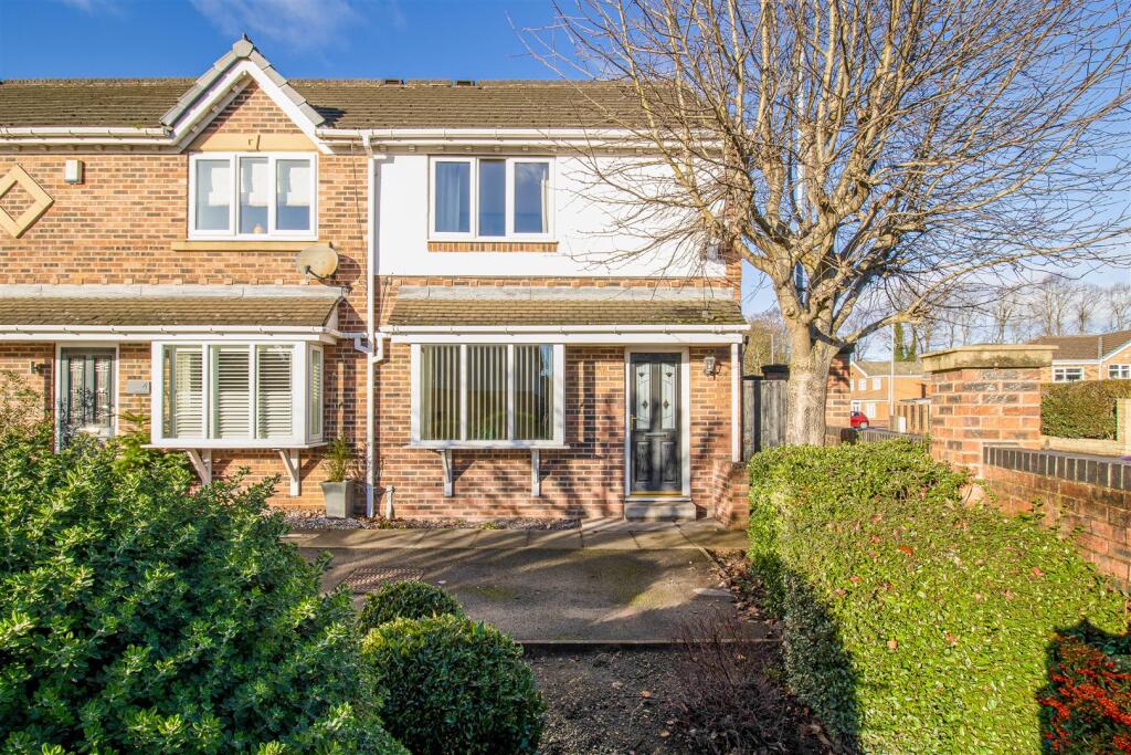 Main image of property: Horbury Mews, Horbury, Wakefield