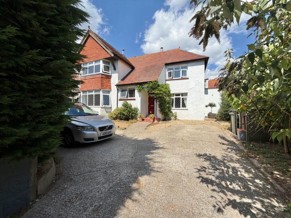 Main image of property: De la Warr Road, Bexhill on Sea, TN40
