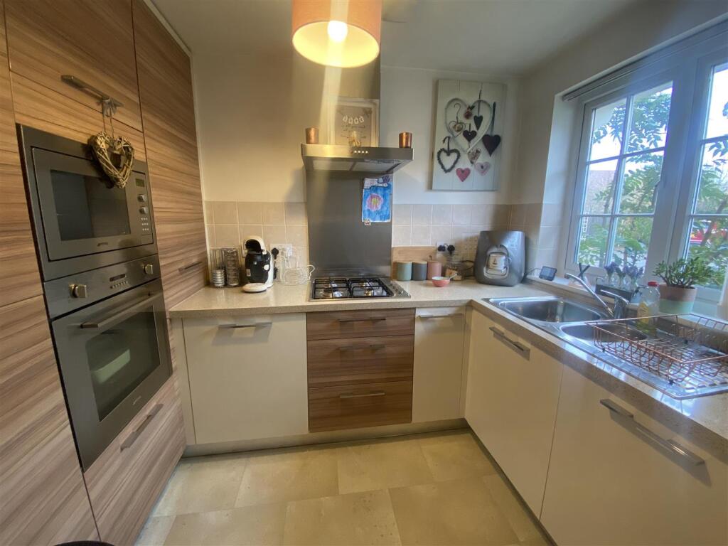 House in Taunton - View 2