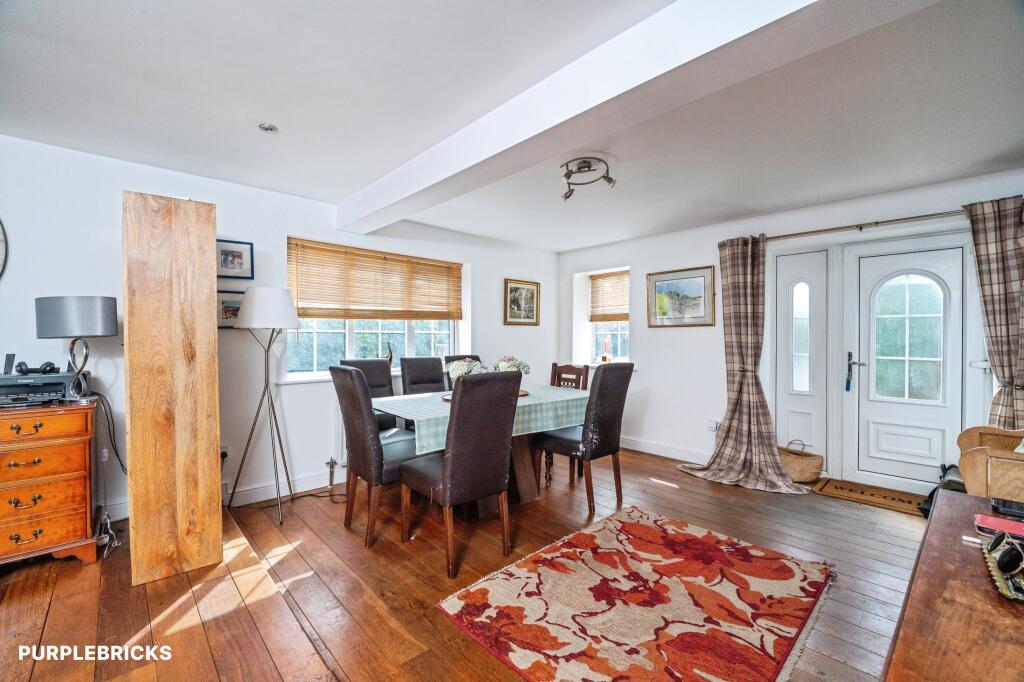 House in East Lindsey, Fotherby - View 4