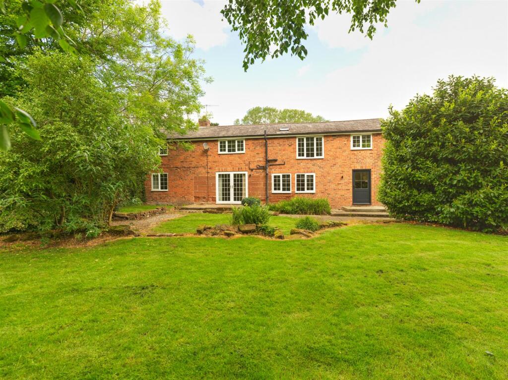 Main image of property: Arderne Home Farmhouse, Walkers Lane, Tarporley, CW6 0DQ