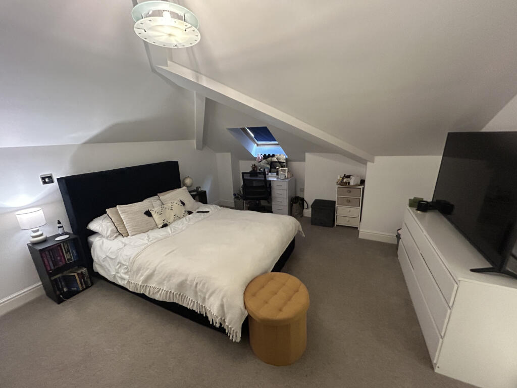 Apartment in Colchester, Essex - View 2