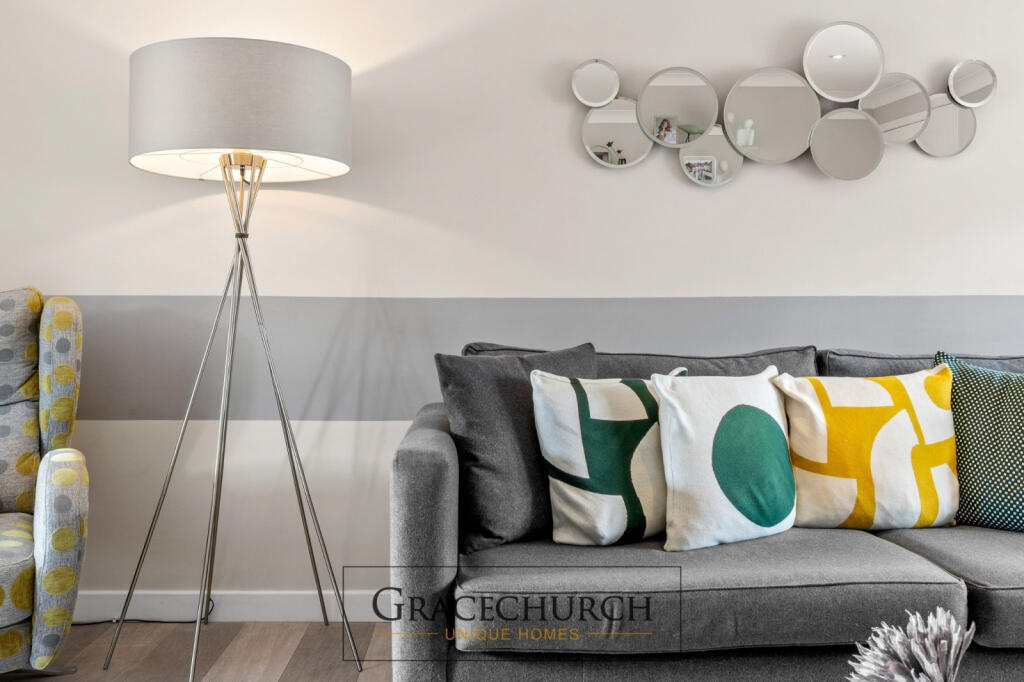 Main image of property: Caldecot Avenue, Goffs Oak EN7