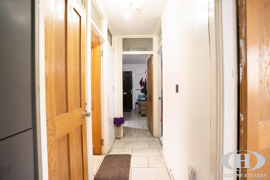 Redcroft Road, Southall photo 4